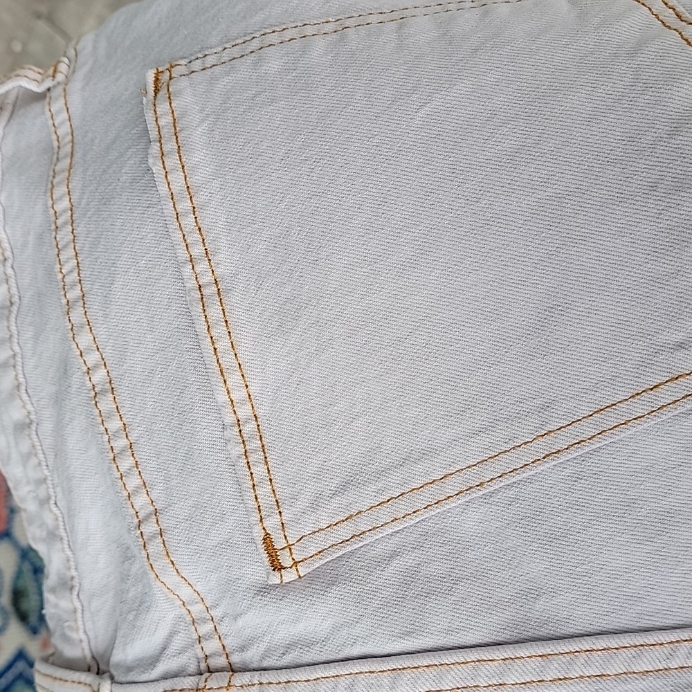 Universal Thread Vintage Midi Cut Offs Shorts Contrast Stitching Sz 12 NWT - Picture 10 of 10
